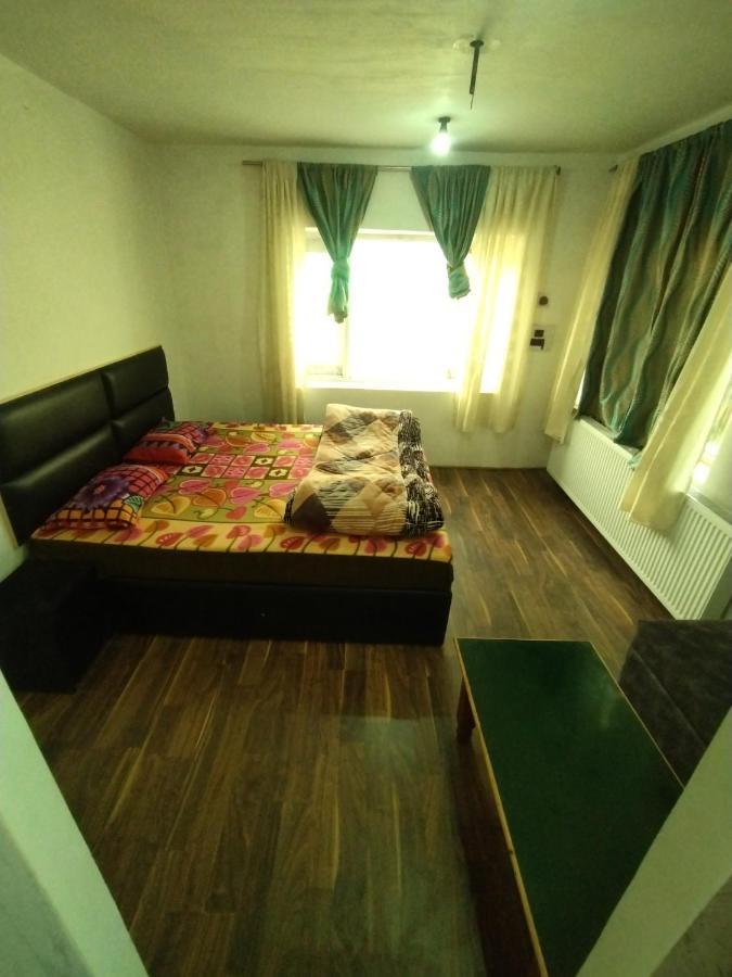 The Gulmarg Gateway Resort ศรีนาการ์ ภายนอก รูปภาพ