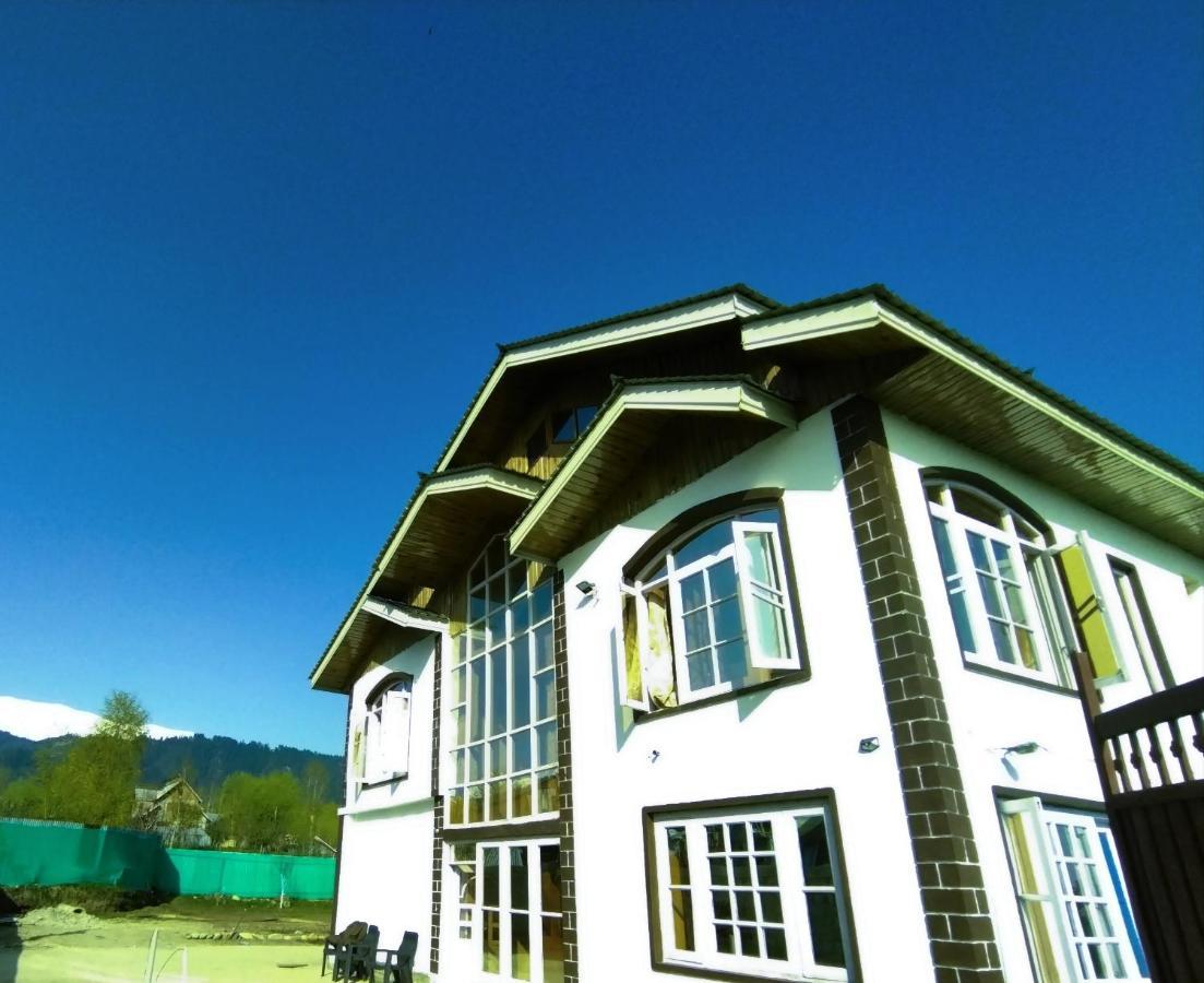 The Gulmarg Gateway Resort ศรีนาการ์ ภายนอก รูปภาพ